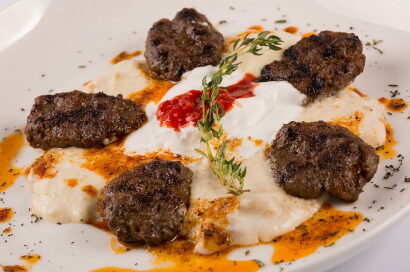 BEĞENDİLİ KÖFTE