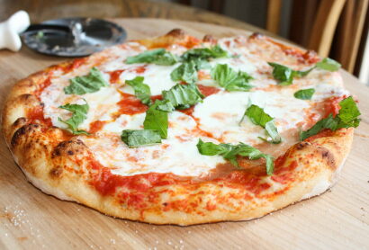PİZZA NAPOLITEN