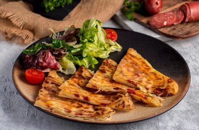 SUCUKLU KAŞARLI GÖZLEME